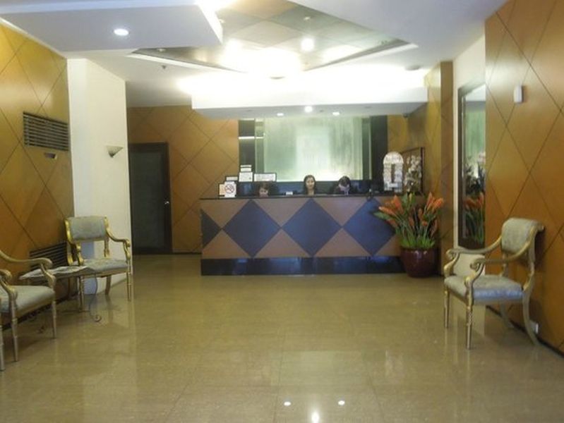 Paragon Tower Hotel Manila Exterior foto