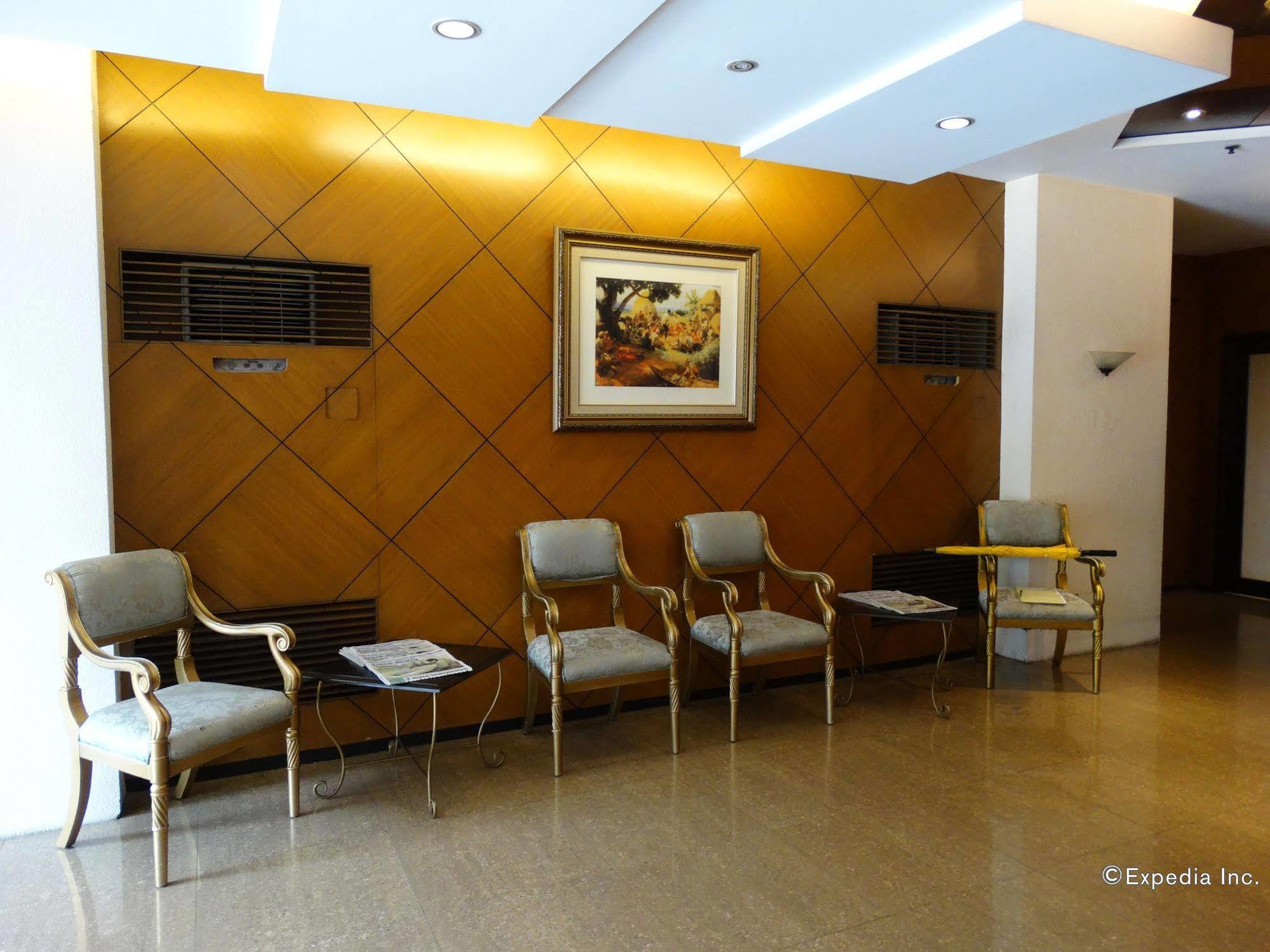 Paragon Tower Hotel Manila Exterior foto
